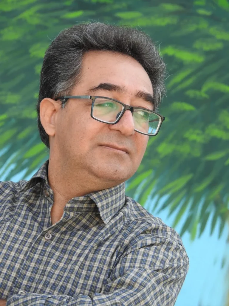 کادر آموزشی دبیرستان بصیرت 1404 14 546